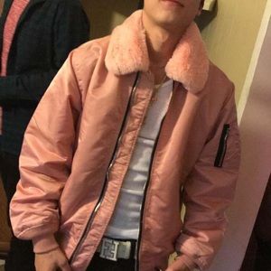 Meet your Posher, Billy